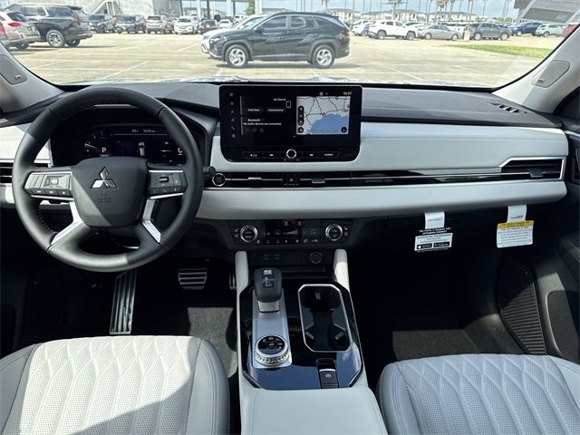 2025 Mitsubishi Outlander SEL