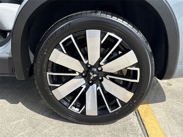 2025 Mitsubishi Outlander SEL