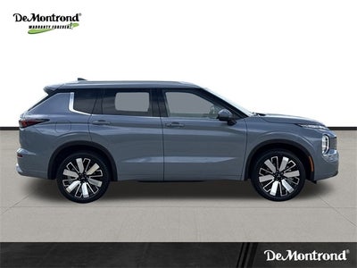 2025 Mitsubishi Outlander SEL