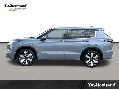 2025 Mitsubishi Outlander SEL
