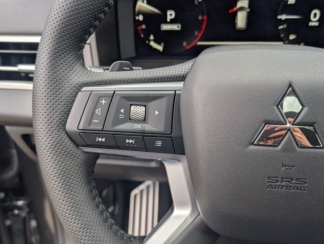 2026 Mitsubishi Outlander Black Edition