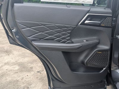 2026 Mitsubishi Outlander Black Edition