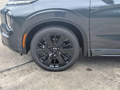 2026 Mitsubishi Outlander Black Edition