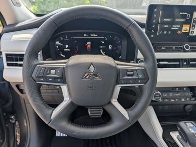 2026 Mitsubishi Outlander SEL