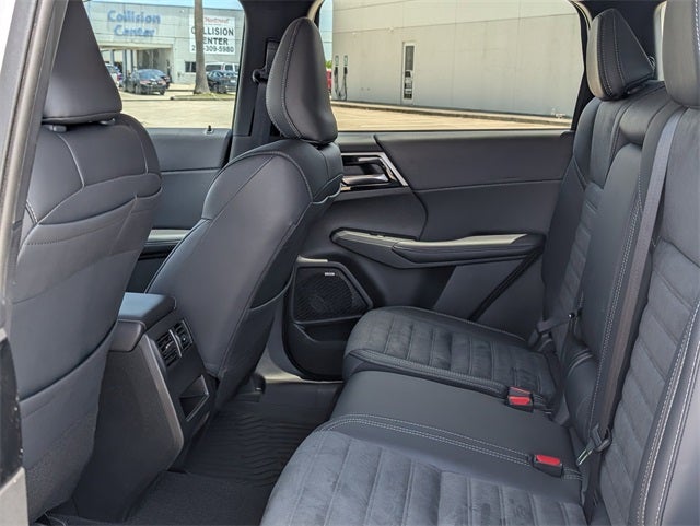 2025 Mitsubishi Outlander Trail Edition