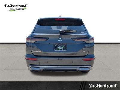 2025 Mitsubishi Outlander SE
