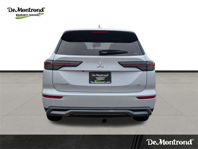 2025 Mitsubishi Outlander SE