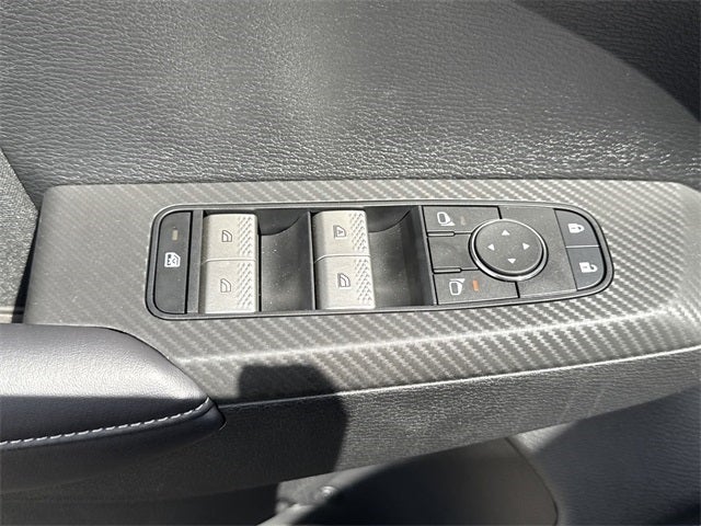 2025 Mitsubishi Outlander PHEV ES