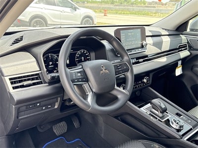 2025 Mitsubishi Outlander PHEV ES