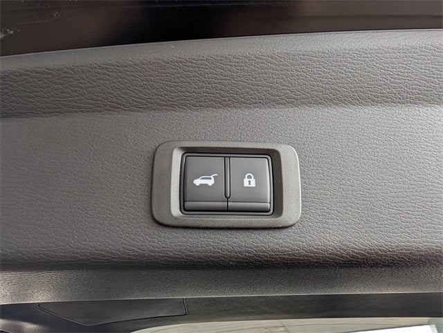 2025 Mitsubishi Outlander PHEV SE