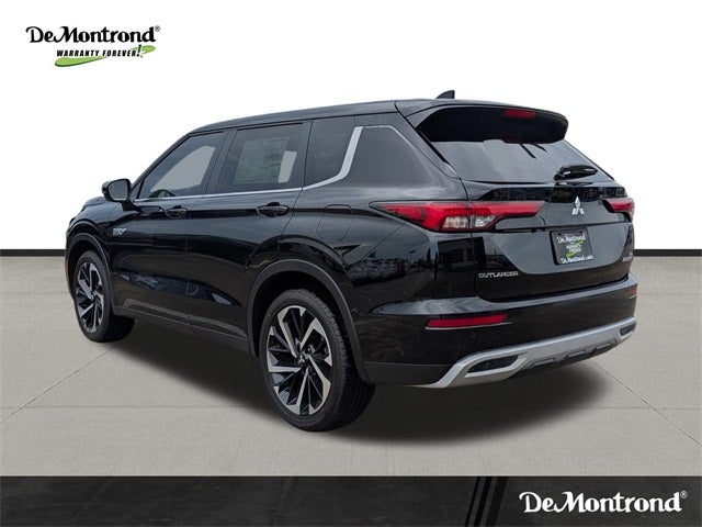 2025 Mitsubishi Outlander PHEV SE