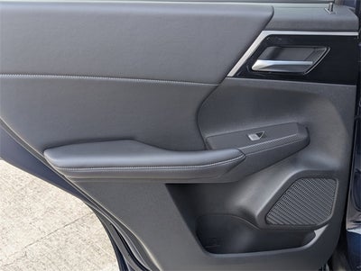 2025 Mitsubishi Outlander PHEV SE