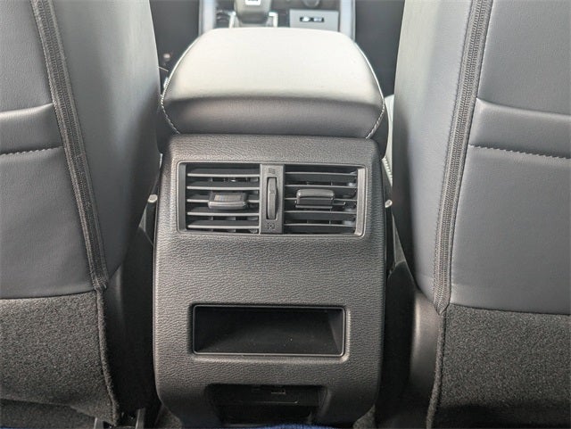 2025 Mitsubishi Outlander PHEV SE