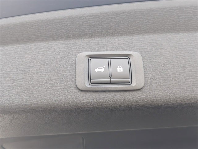 2025 Mitsubishi Outlander PHEV SE