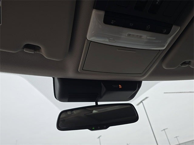 2025 Mitsubishi Outlander PHEV SEL