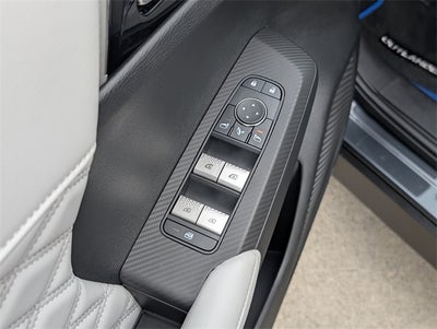 2025 Mitsubishi Outlander PHEV SEL