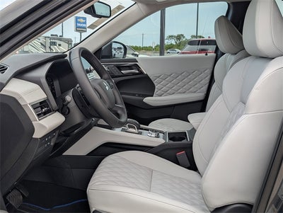 2025 Mitsubishi Outlander PHEV SEL