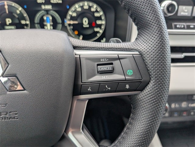 2025 Mitsubishi Outlander PHEV SEL