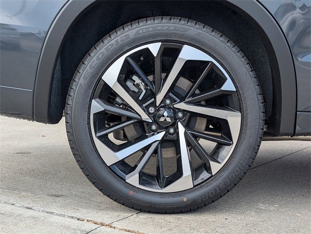 2025 Mitsubishi Outlander PHEV SEL