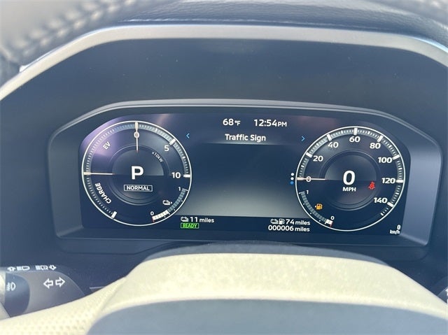 2025 Mitsubishi Outlander PHEV SEL