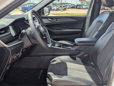 2024 Jeep Grand Cherokee Altitude