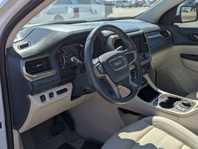 2022 GMC Acadia Denali