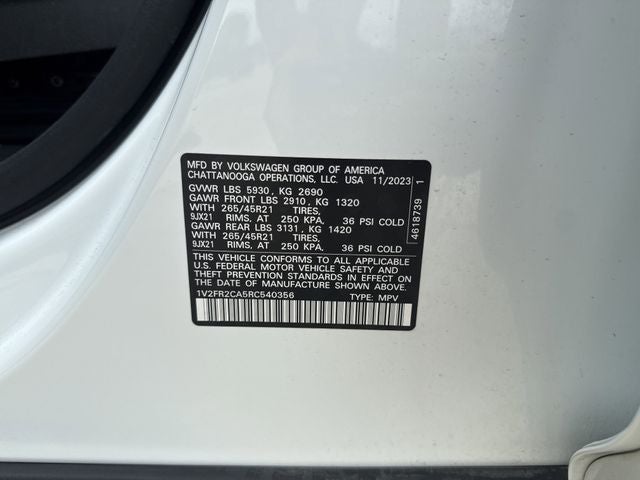 2024 Volkswagen Atlas 2.0T SEL Premium R-Line