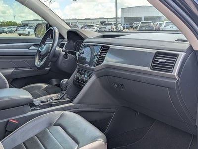 2022 Volkswagen Atlas 3.6L V6 SEL Premium R-Line