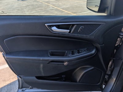 2023 Ford Edge SE