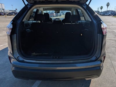 2023 Ford Edge SE