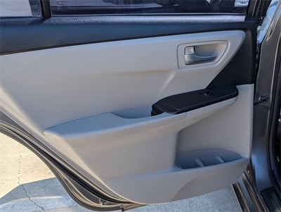 2017 Toyota Camry SE