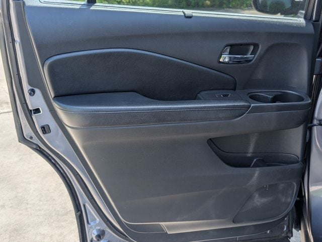 2016 Honda Pilot EX-L w/Rear Entertainment System