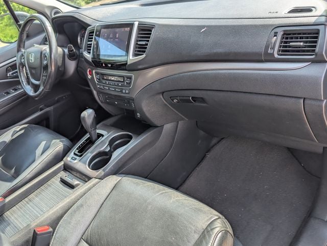 2016 Honda Pilot EX-L w/Rear Entertainment System