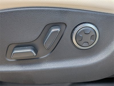 2024 Genesis GV70 2.5T