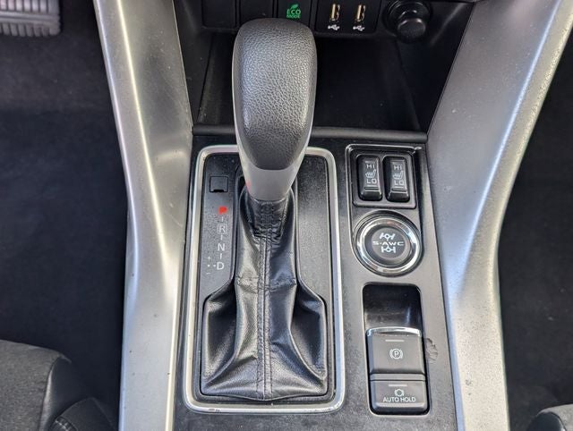 2024 Mitsubishi Eclipse Cross SE