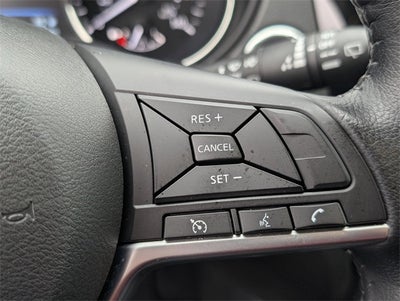 2022 Nissan Rogue Sport SV