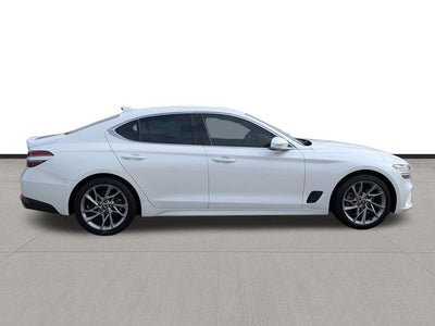 2022 Genesis G70 2.0T