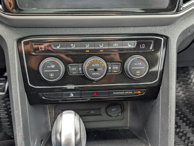 2023 Volkswagen Atlas Cross Sport 2.0T SEL R-Line Black