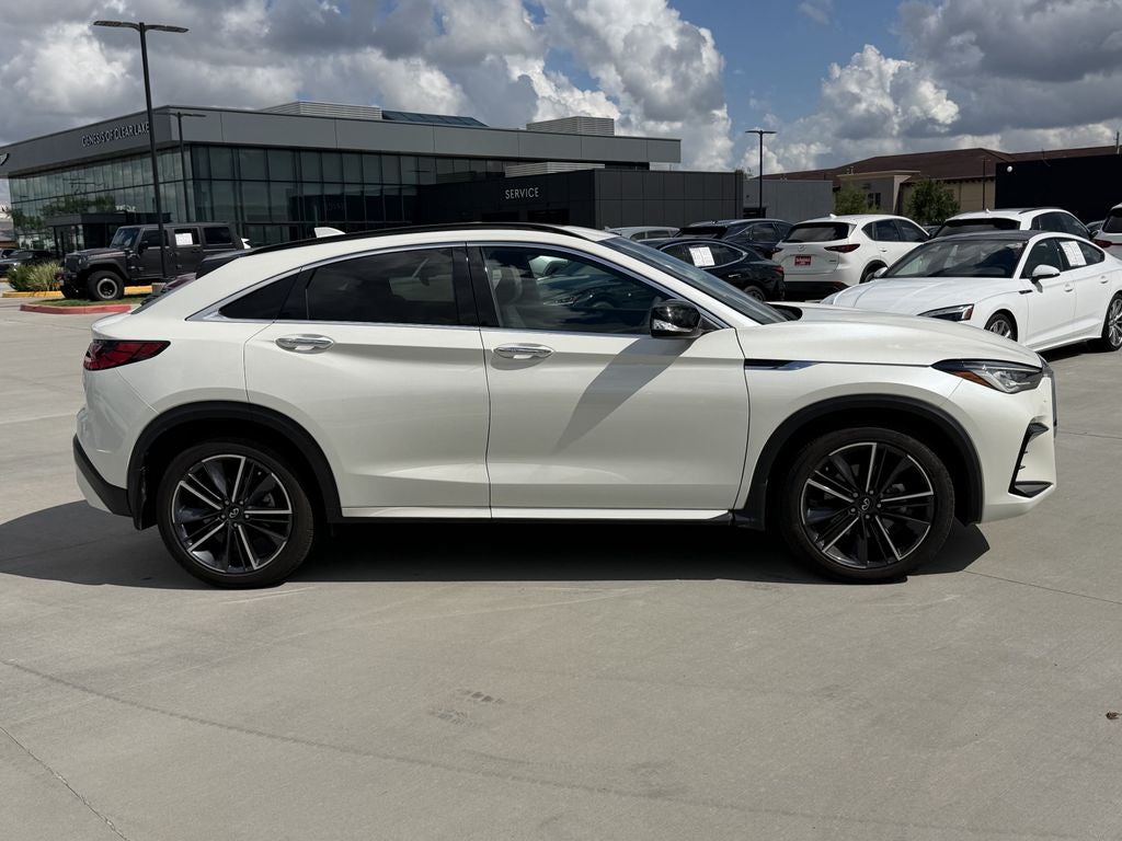 2023 INFINITI QX55 LUXE