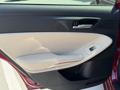 2021 Toyota Avalon XLE