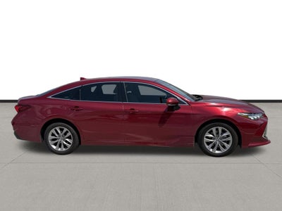 2021 Toyota Avalon XLE