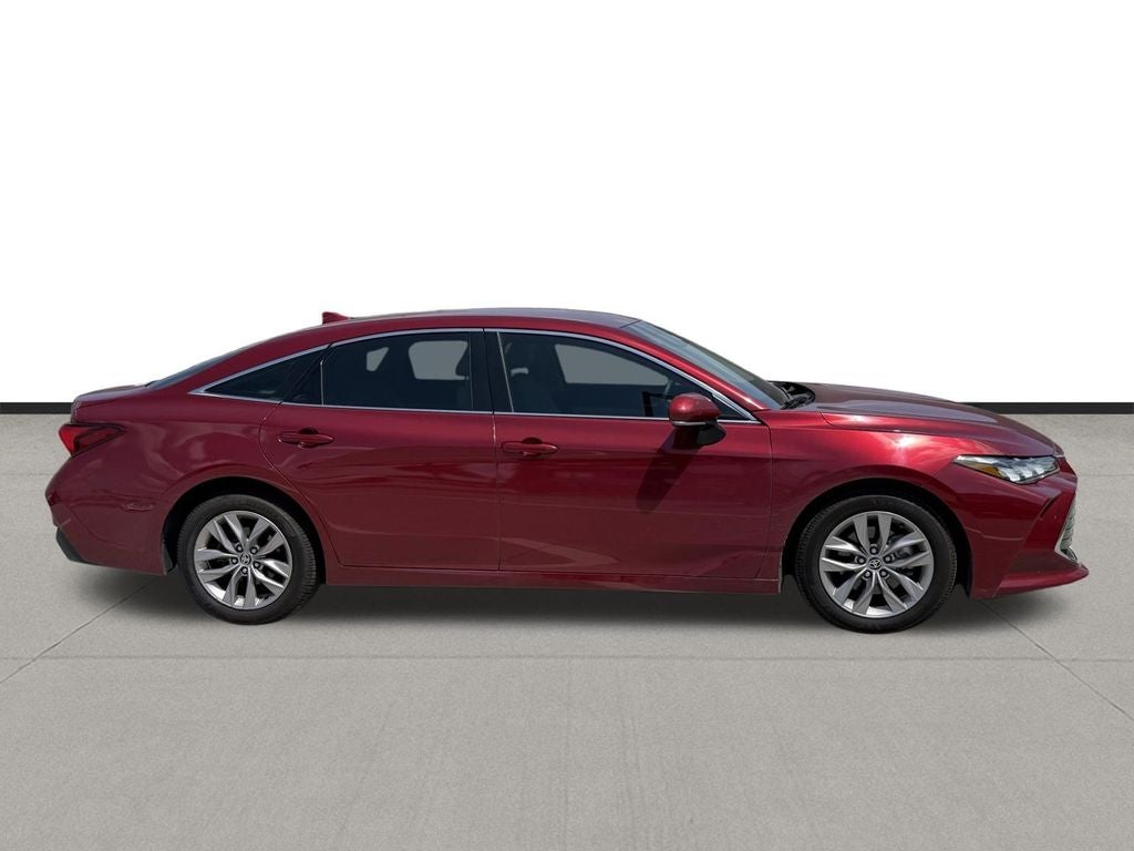 2021 Toyota Avalon XLE
