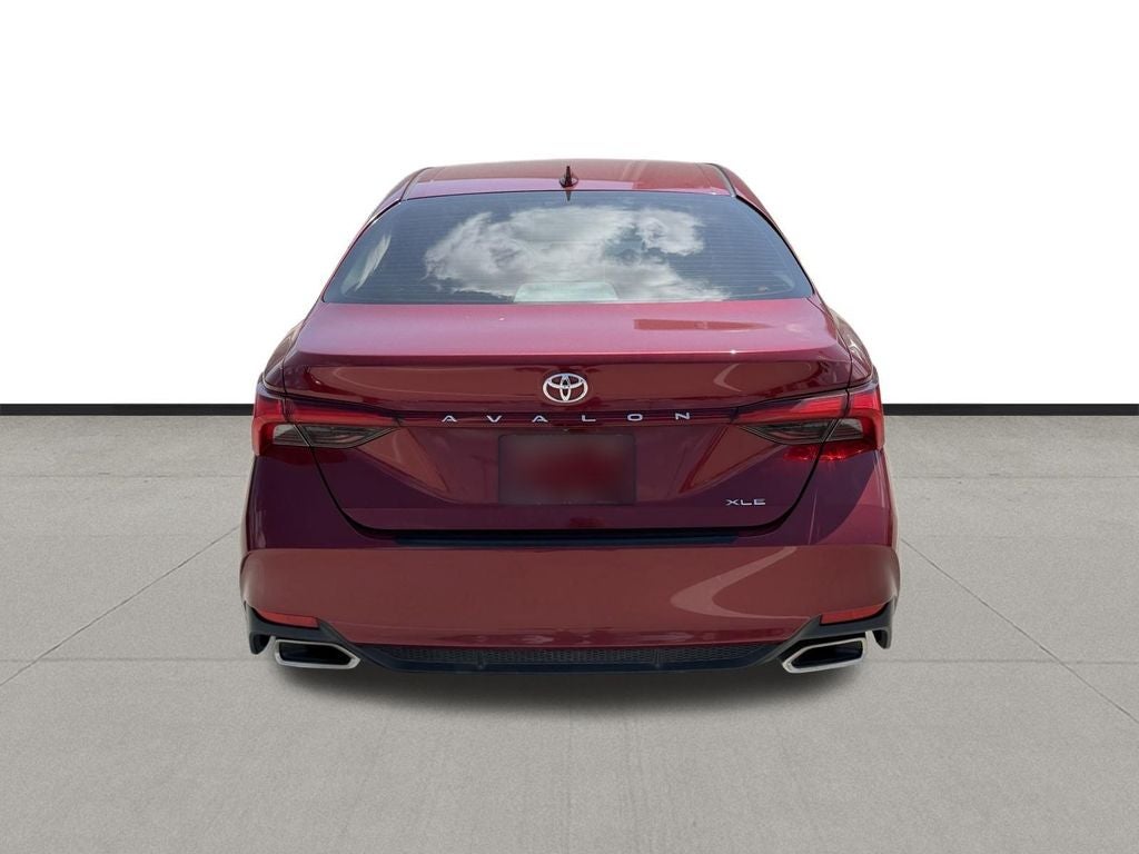2021 Toyota Avalon XLE
