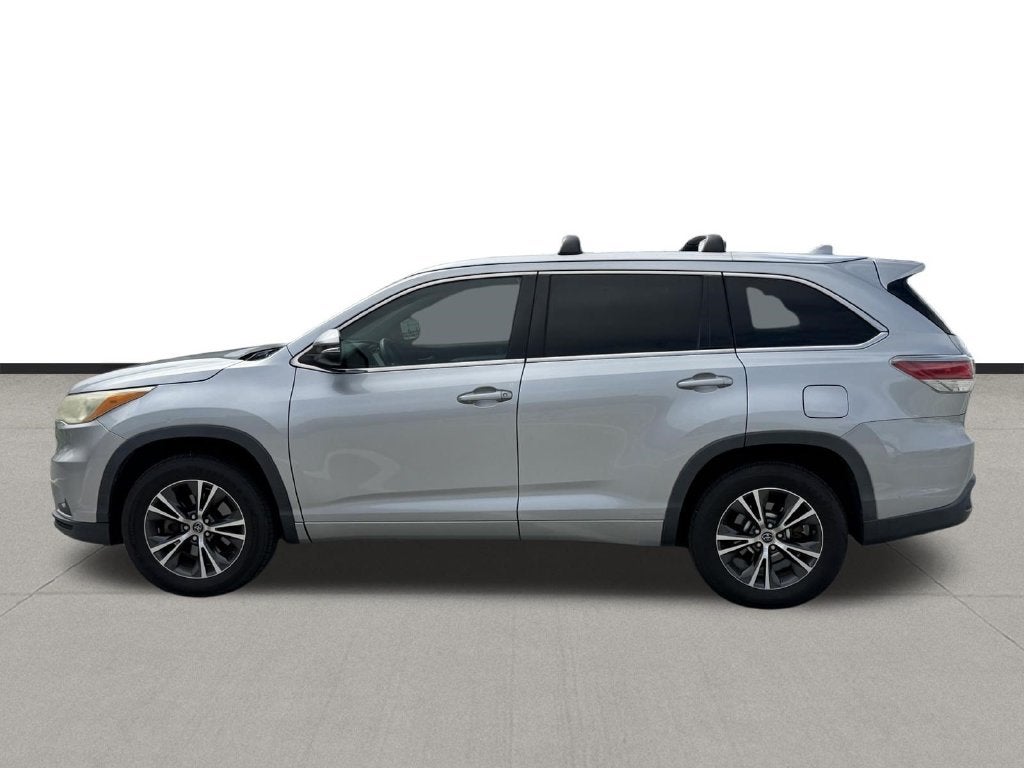 2016 Toyota Highlander XLE V6