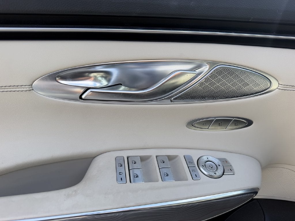 2023 Genesis GV70 2.5T Advanced