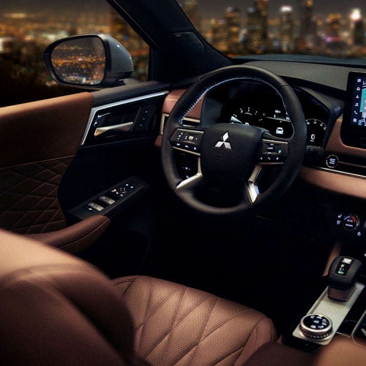 Outlander Tech Display