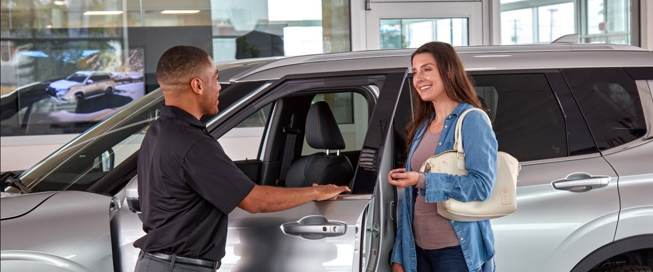 DeMontrond Mitsubishi Finance